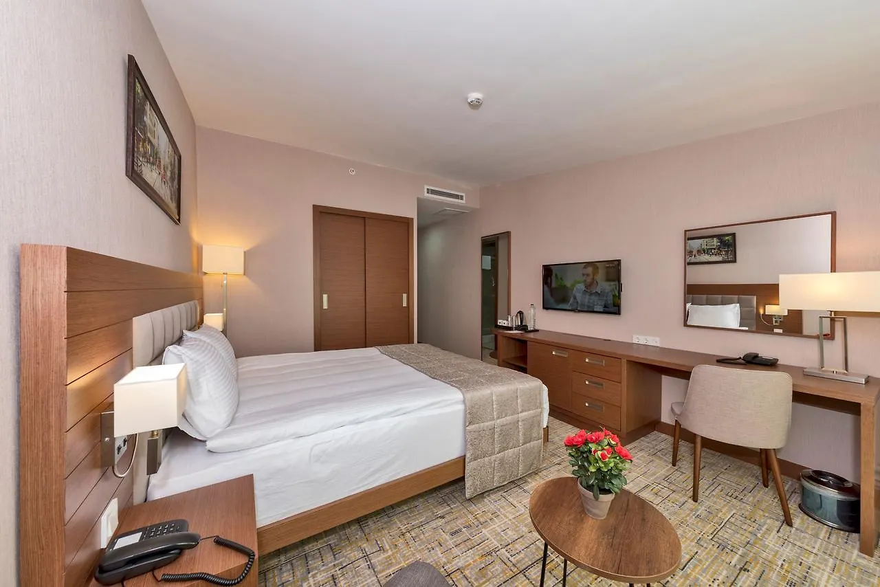 Land Park Hotel Istanbul