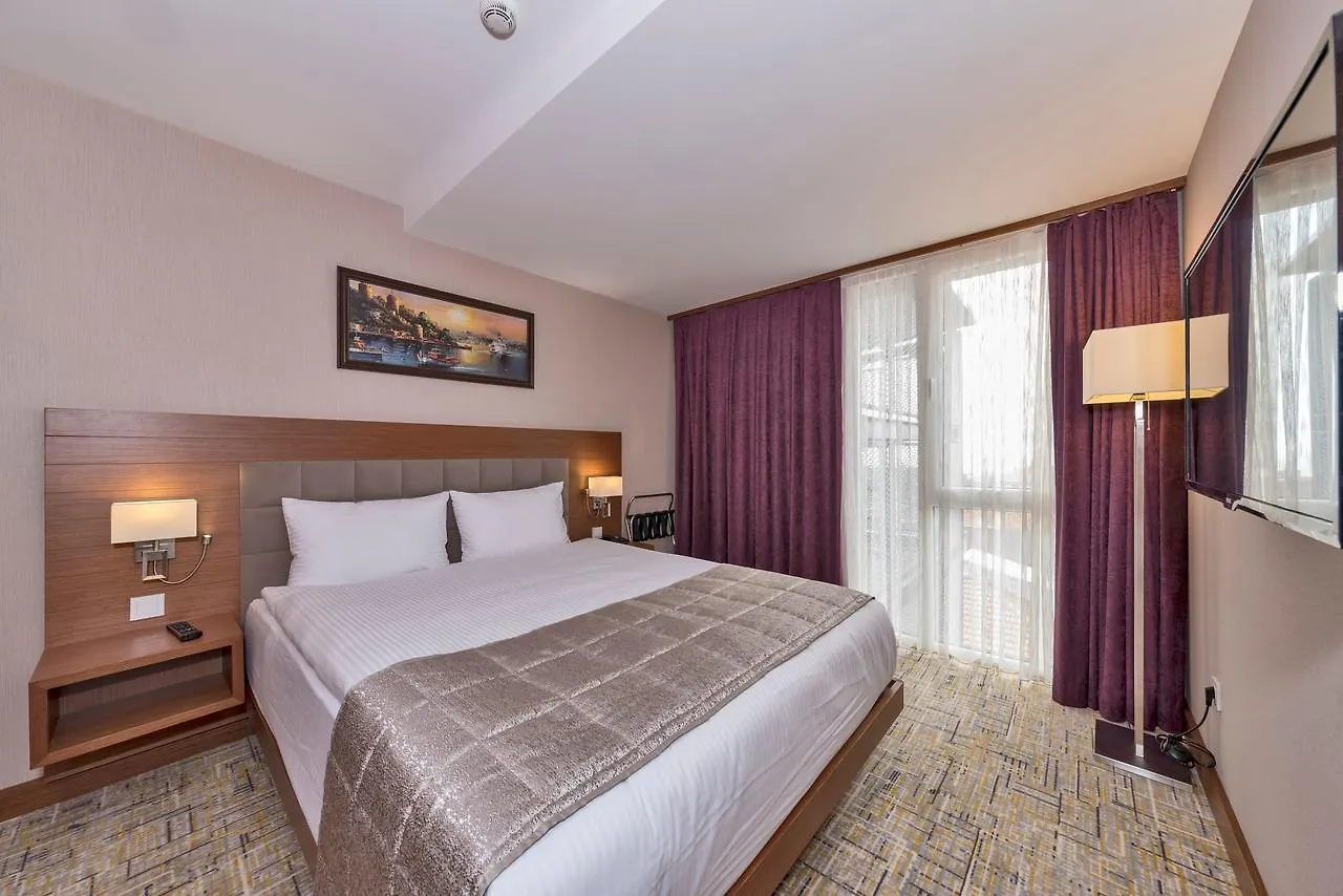Land Park Hotel Istanbul 4*,  Turkey