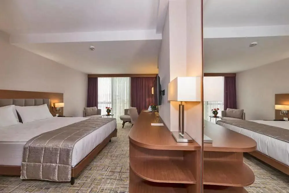 ****  Land Park Hotel Istanbul Turkey