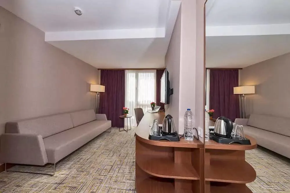 ****  Land Park Hotel Istanbul Turkey