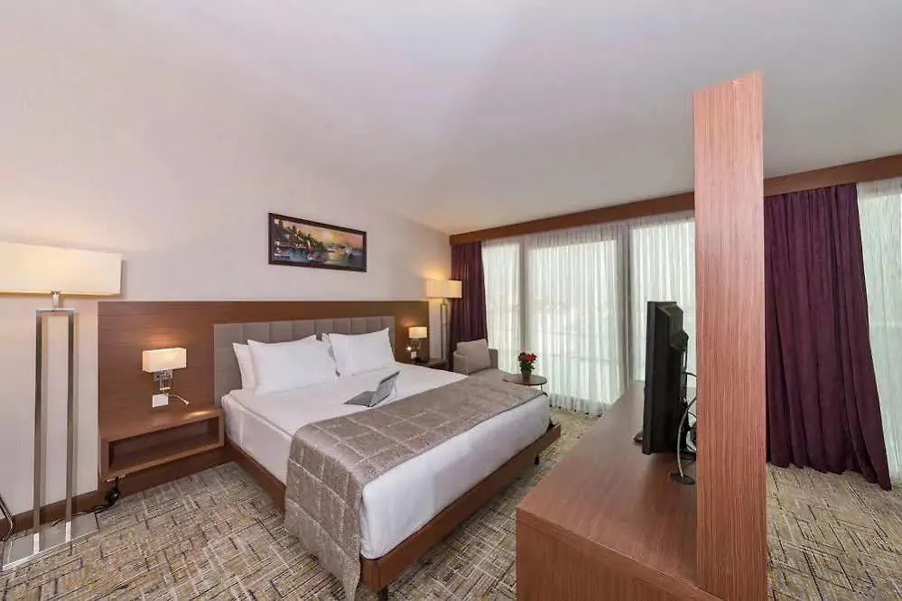 Land Park Hotel Istanbul Turkey