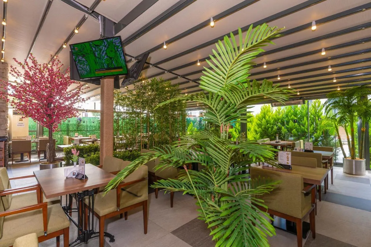 Land Park Hotel Istanbul 4*,  Turkey