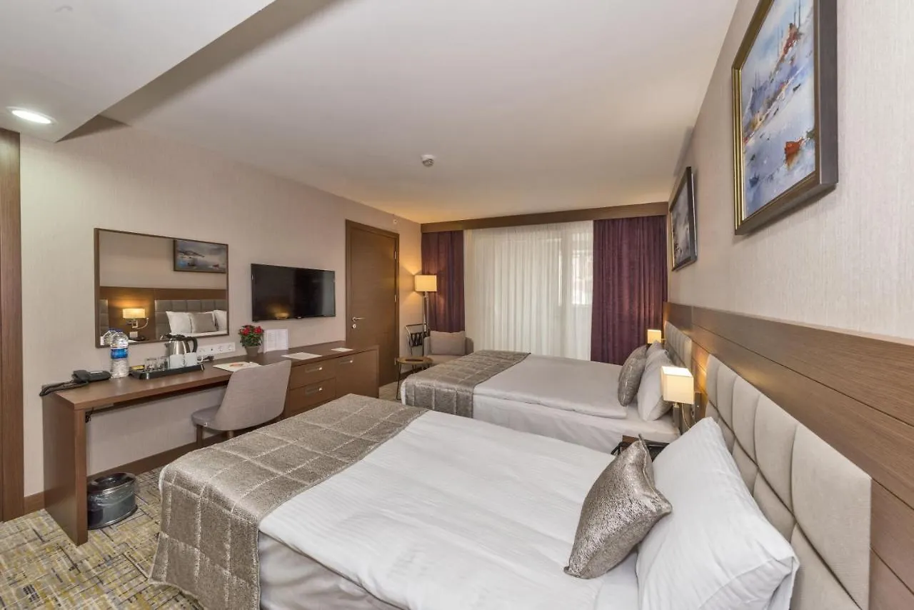 Land Park Hotel اسطنبول 4*,  تركيا